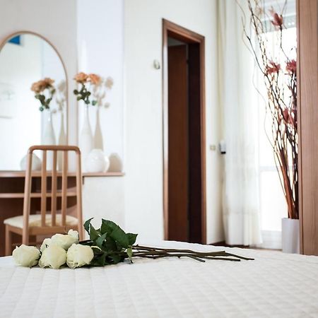Hotel Continental Gatteo a Mare Ngoại thất bức ảnh