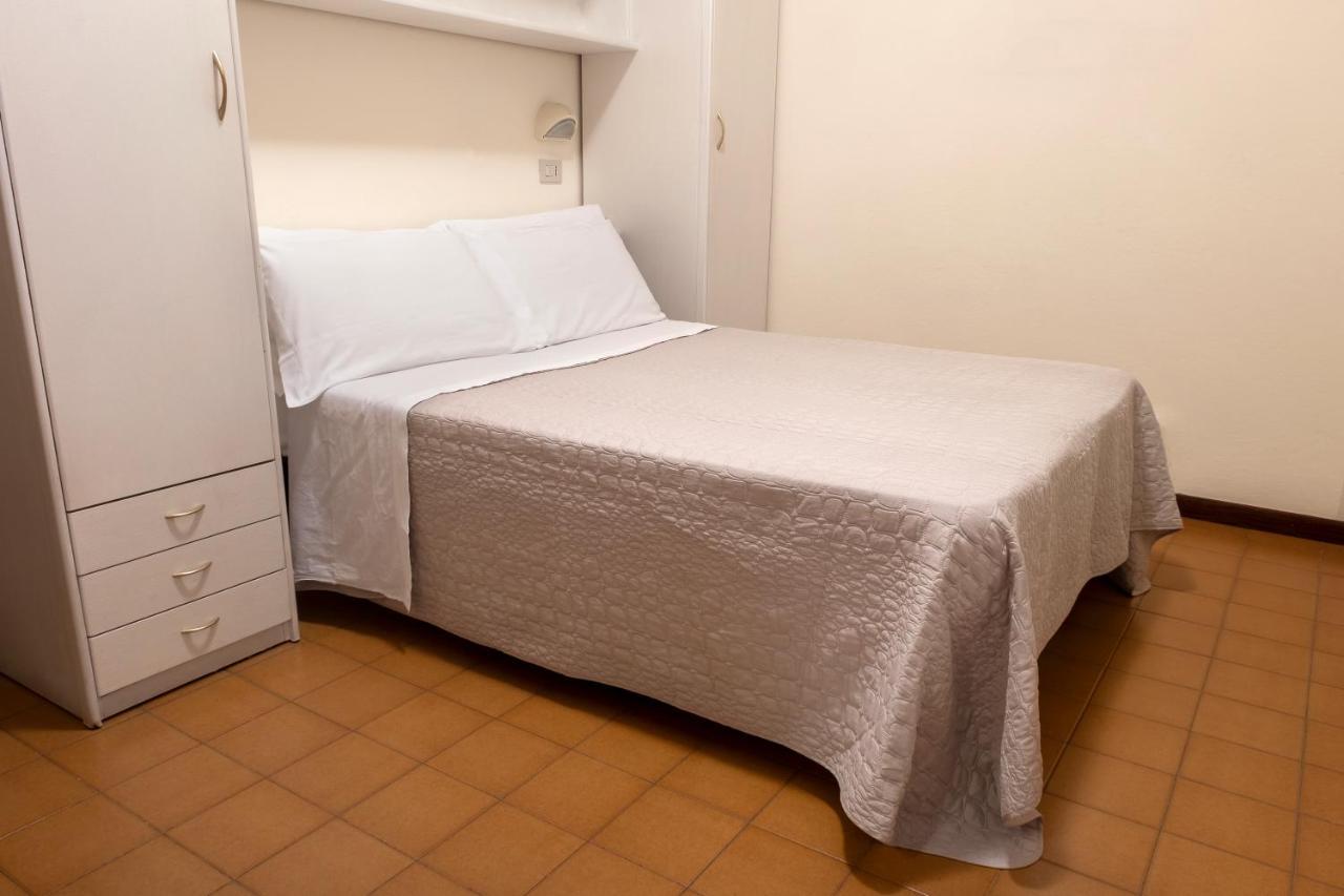 Hotel Continental Gatteo a Mare Ngoại thất bức ảnh