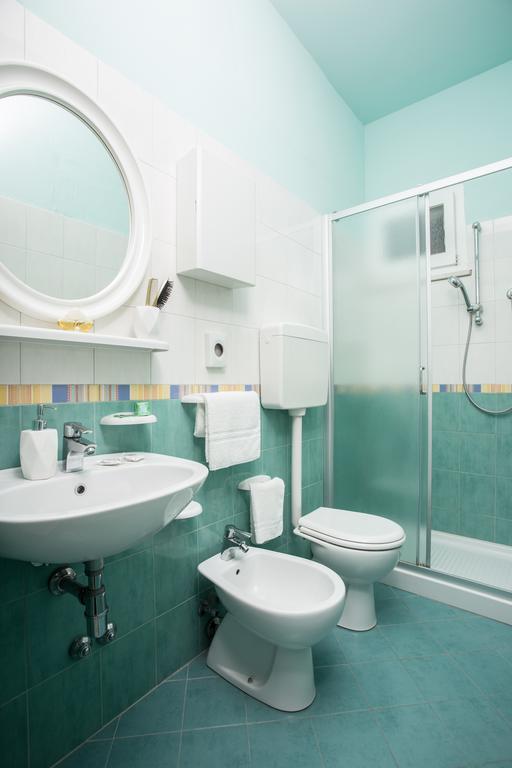 Hotel Continental Gatteo a Mare Ngoại thất bức ảnh