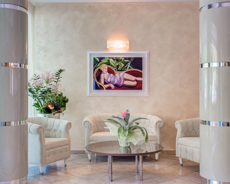 Hotel Continental Gatteo a Mare Ngoại thất bức ảnh